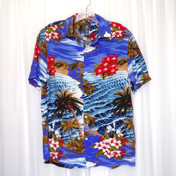 H&M Hawaiian Button Down Shirt Mens Medium Tropical Vacation Waves Cruise Resort - Picture 3 of 8
